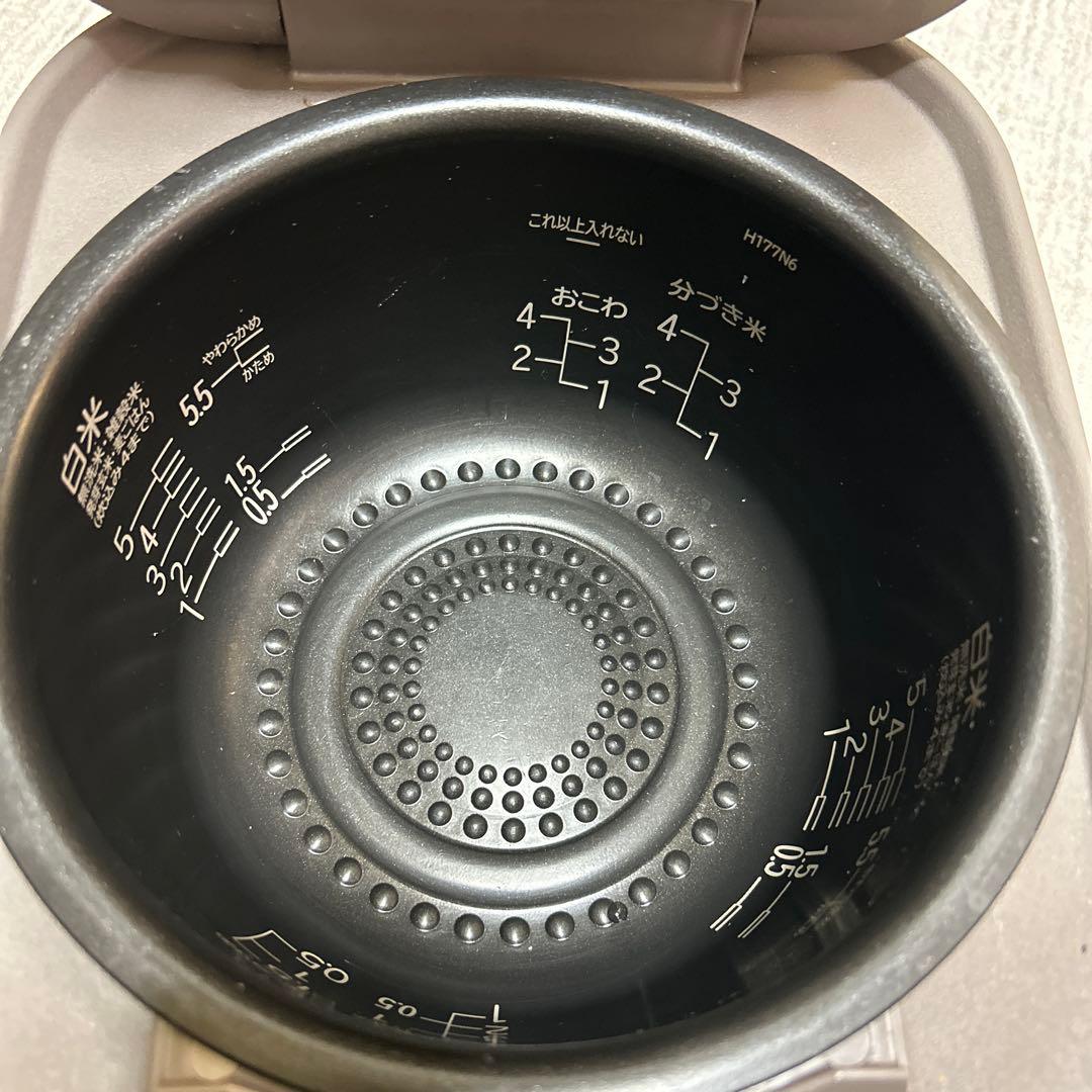 日立炊飯器　圧力炊飯器　5.5合