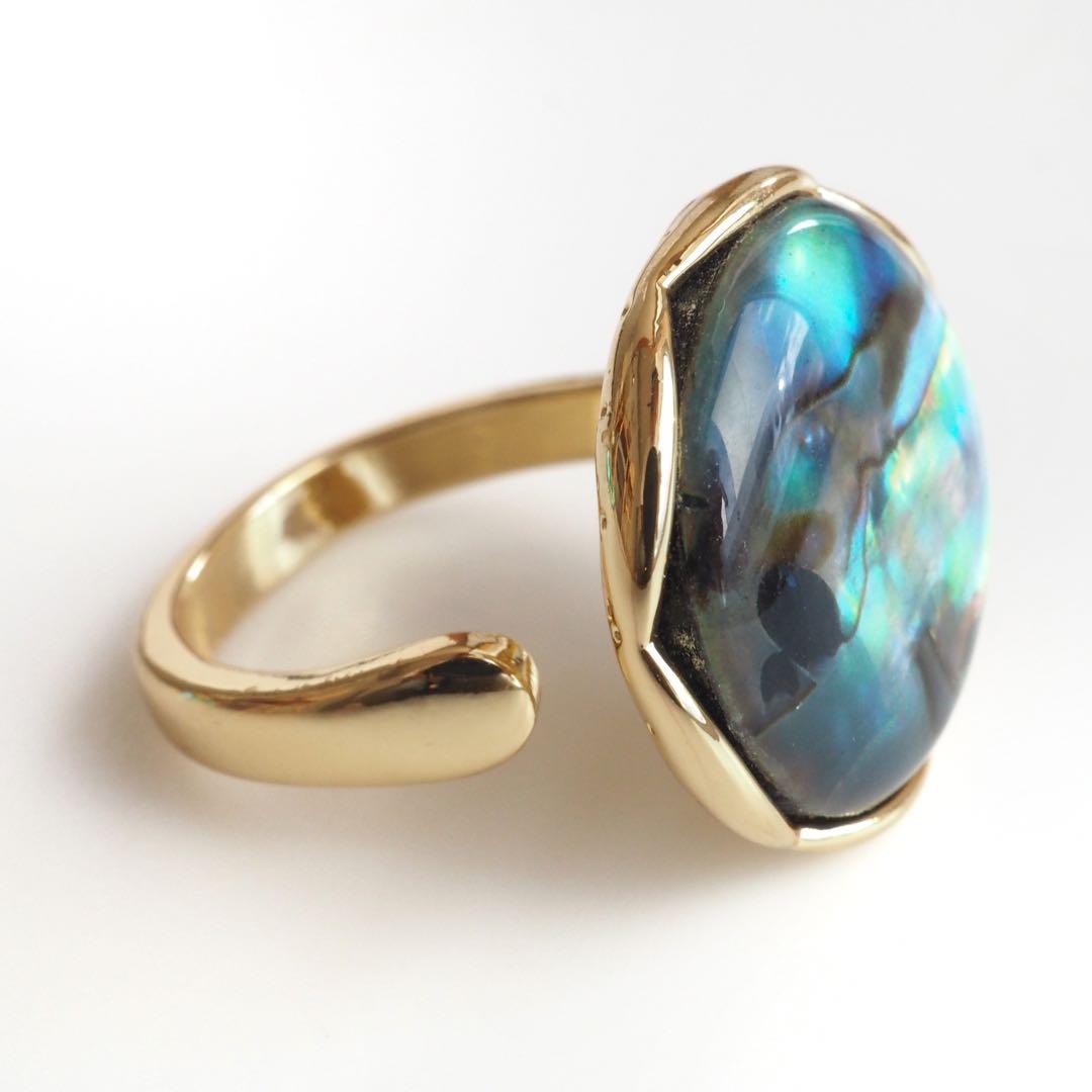 【くろべぇ】天然アバロンシェルのデザインフリーサイズリング