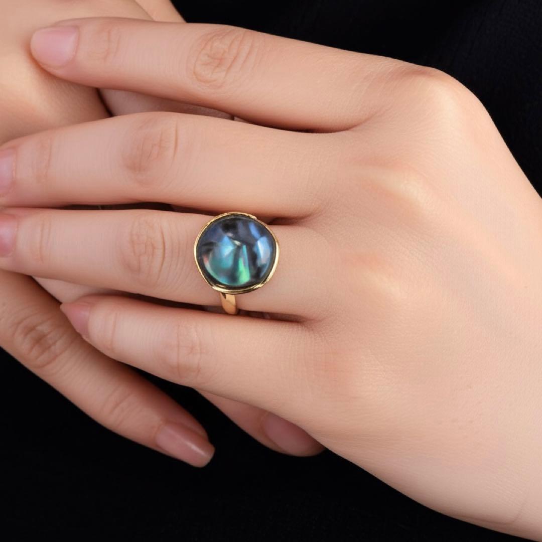 【くろべぇ】天然アバロンシェルのデザインフリーサイズリング