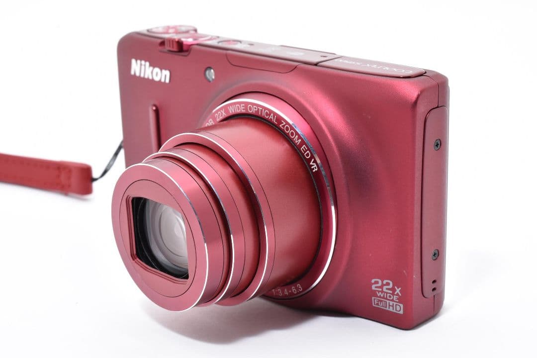 Nikon coolpix S9500 レッド
