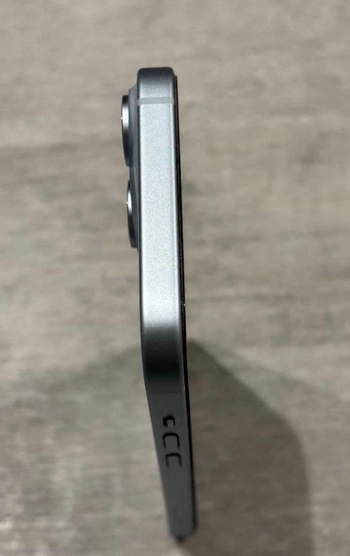 iPhone15 ブルー128GB