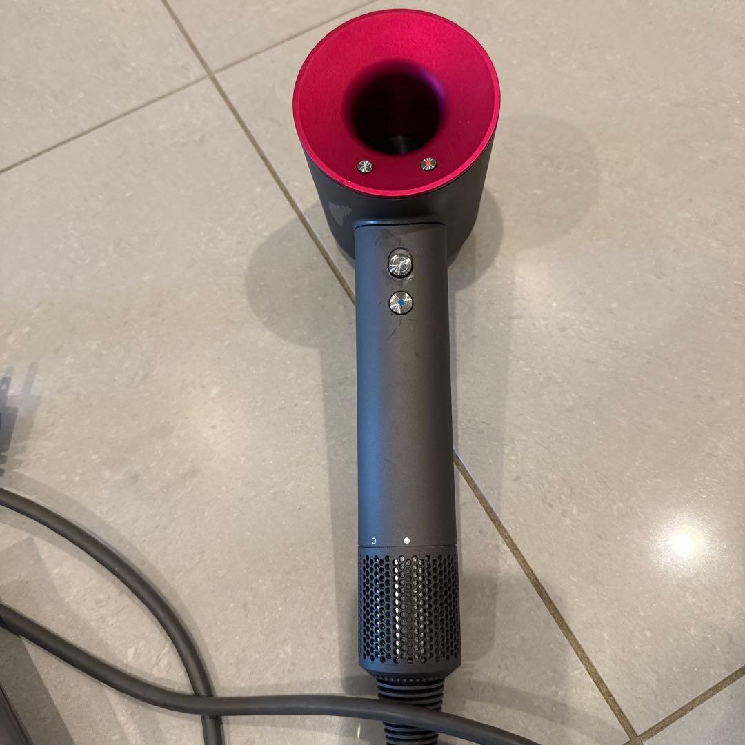 Dyson Supersonicヘアドライヤー HD03 本体+スタンド、付属品