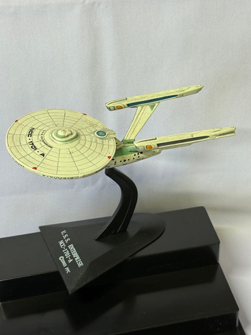 ENTERPRISE 4体セット　フィギュア　スター・トレック