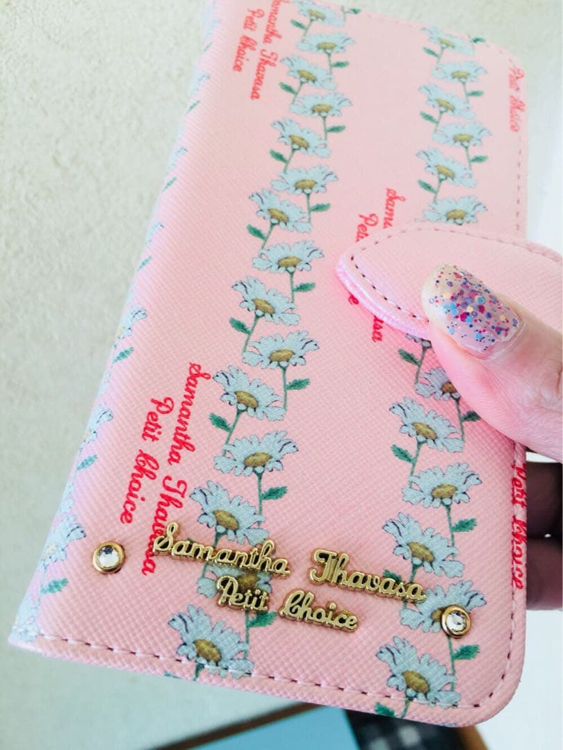 サマンサタバサ プチチョイス　iphone7.8.SE フラワー手帳型カバー新品