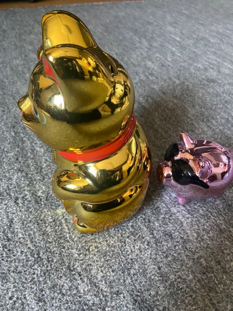 招き猫貯金箱　ブタ貯金箱　セット