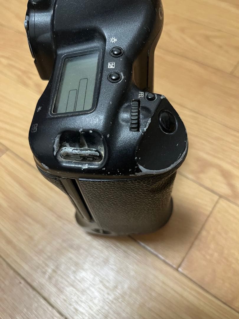 Canon EOS 1D Mark II デジタル一眼レフ