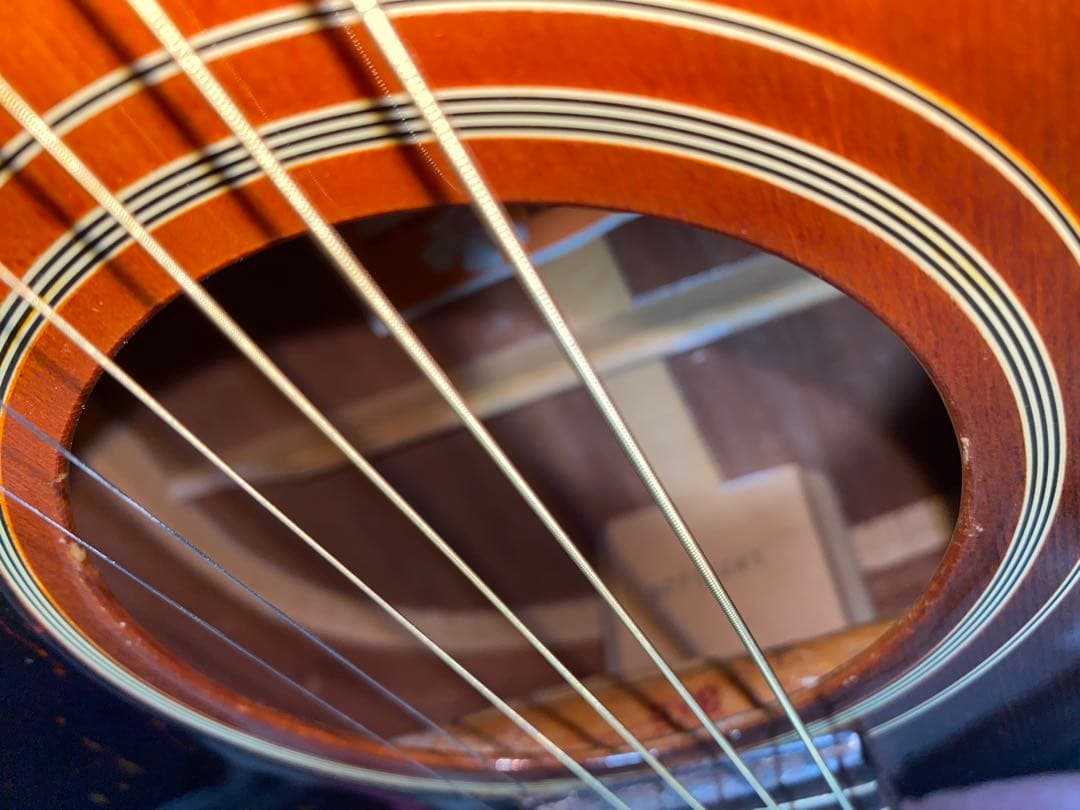 アコースティックギター　burny