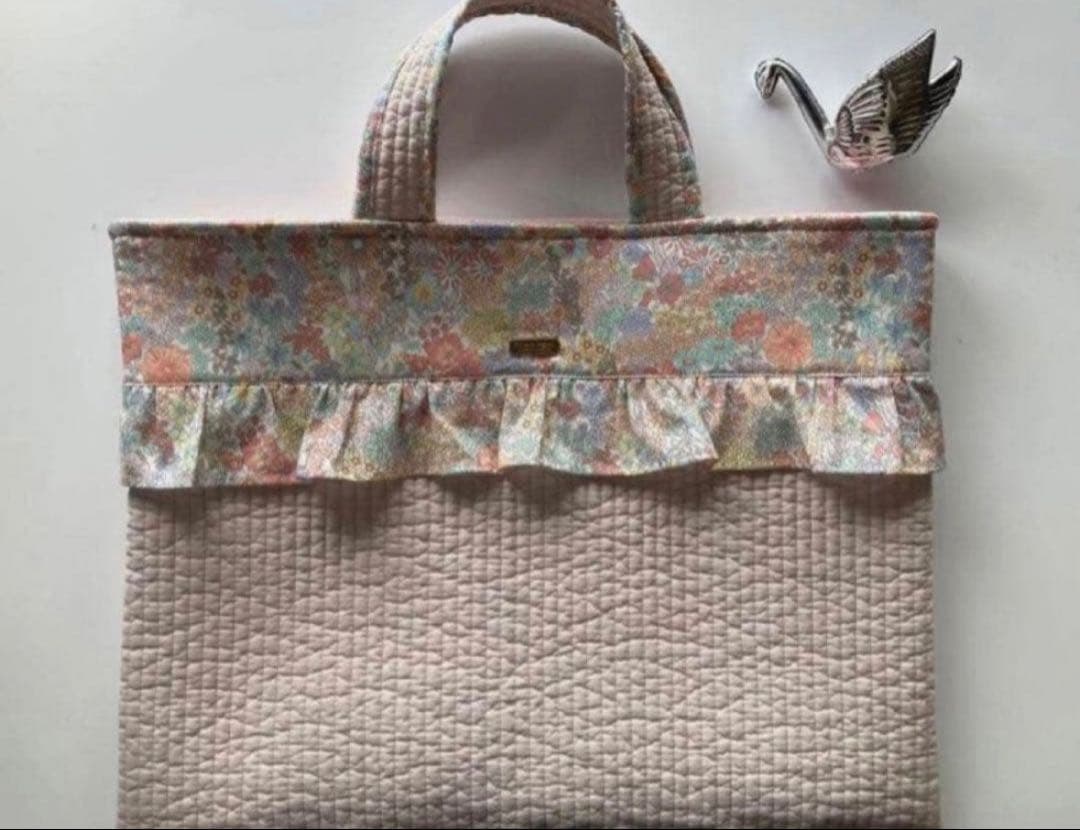 2424さま　専用ページ　リバティ　ハンドメイド　レッスンバッグ