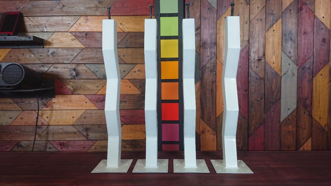 マットホワイトでアイアンな極太鉄脚♪ 50×100×650mm 波型 4脚ver