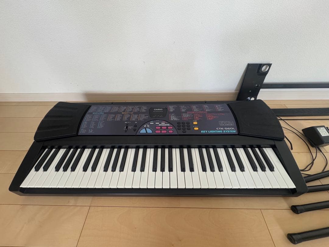 CASIO キーボード　CTK-560L