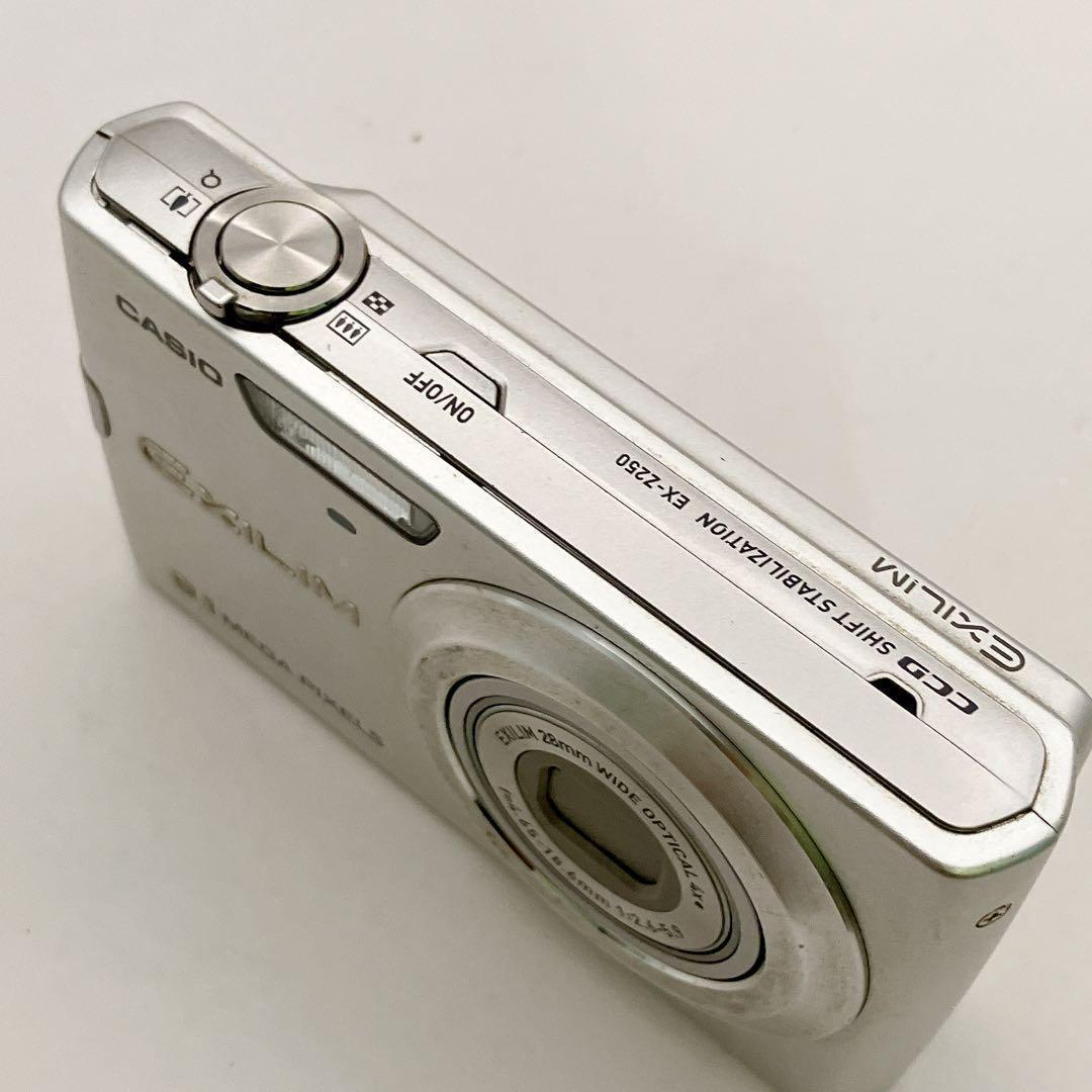 動作確認済み CASIO EXILIM ZOOM EX-Z250 シルバー