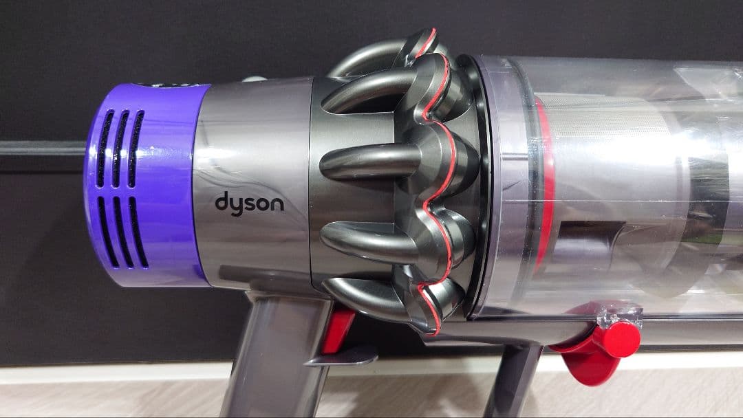 ⑦ダイソン dyson V10 SV12 本体のみ エコモード54分