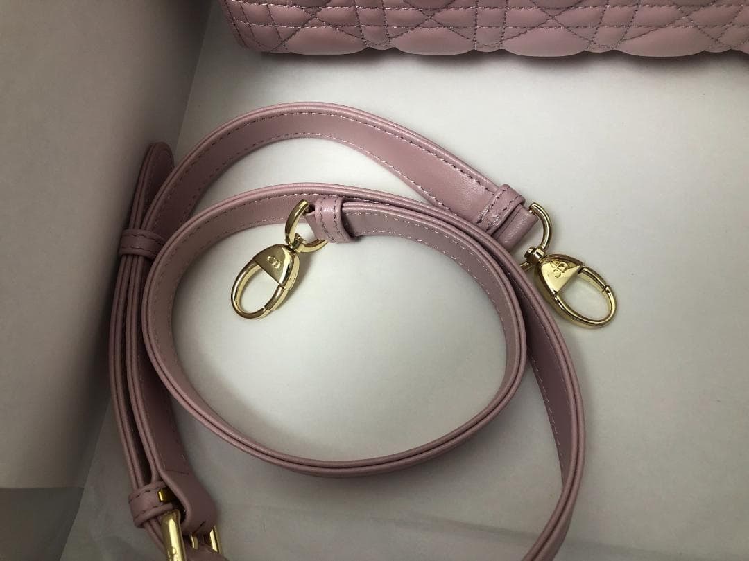 Lady Dior バッグ　ミニ　ピンクレディディオール-