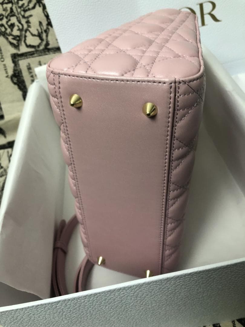 Lady Dior バッグ　ミニ　ピンクレディディオール-