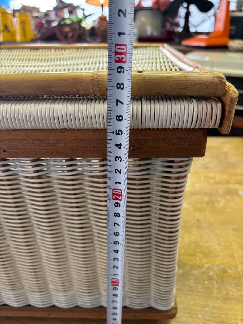 昭和レトロ　収納バスケット レトロラック　レトロインテリア　小物入れ