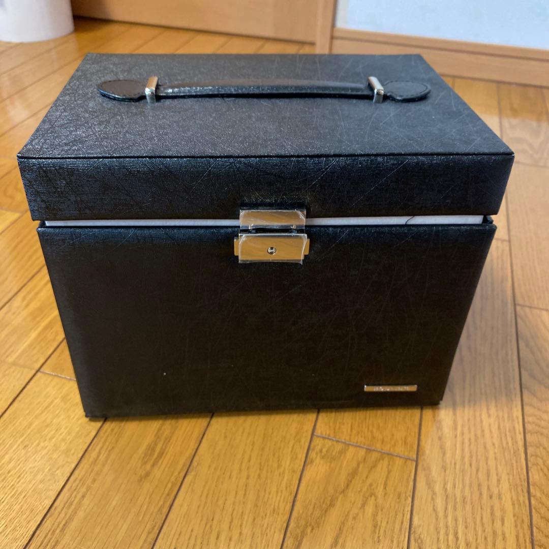 大容量　ブラック　黒　引き出し　ジュエリーボックス　アクセサリーケース　収納