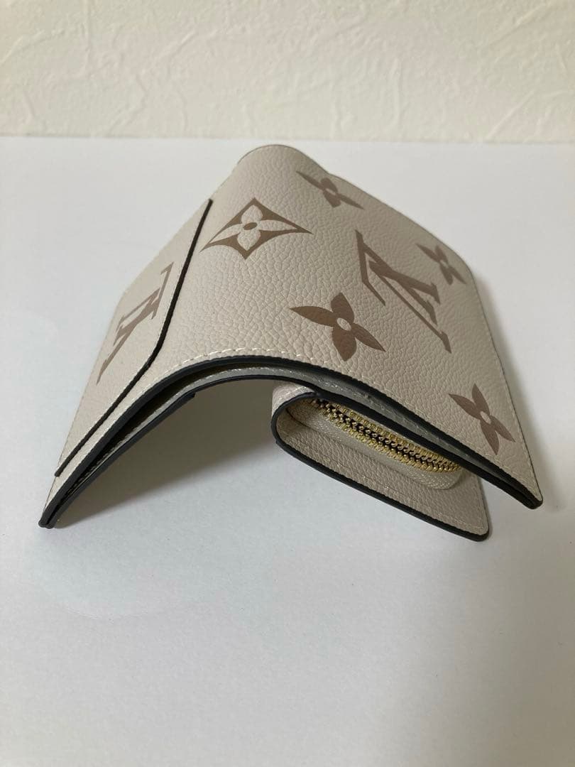 [LOUIS VUITTON］二つ折り財布