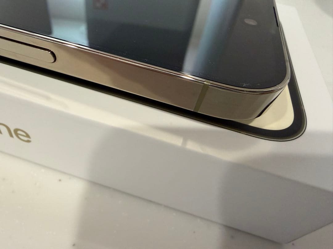 iPhone14pro max 256GB ゴールド SIMフリー