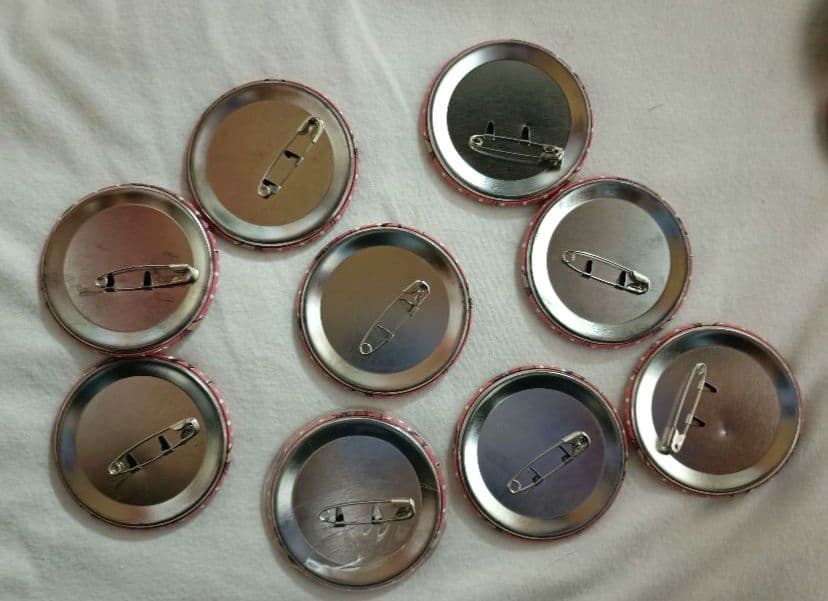 すとぷり　莉犬　缶バッチ　アニメイト特典缶バッチ