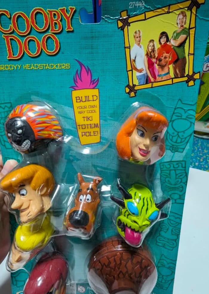 新品Scooby Doo Groovy Headstackersフィギュアセット