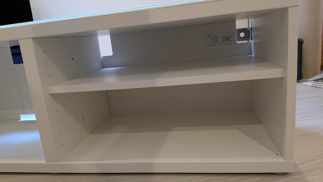 値下げしました　美品　IKEA BESTÅ（ベストー）テレビボード　たのメル便