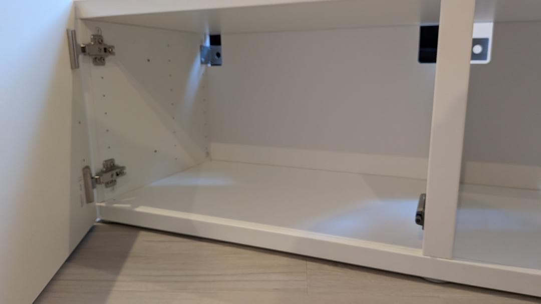 値下げしました　美品　IKEA BESTÅ（ベストー）テレビボード　たのメル便