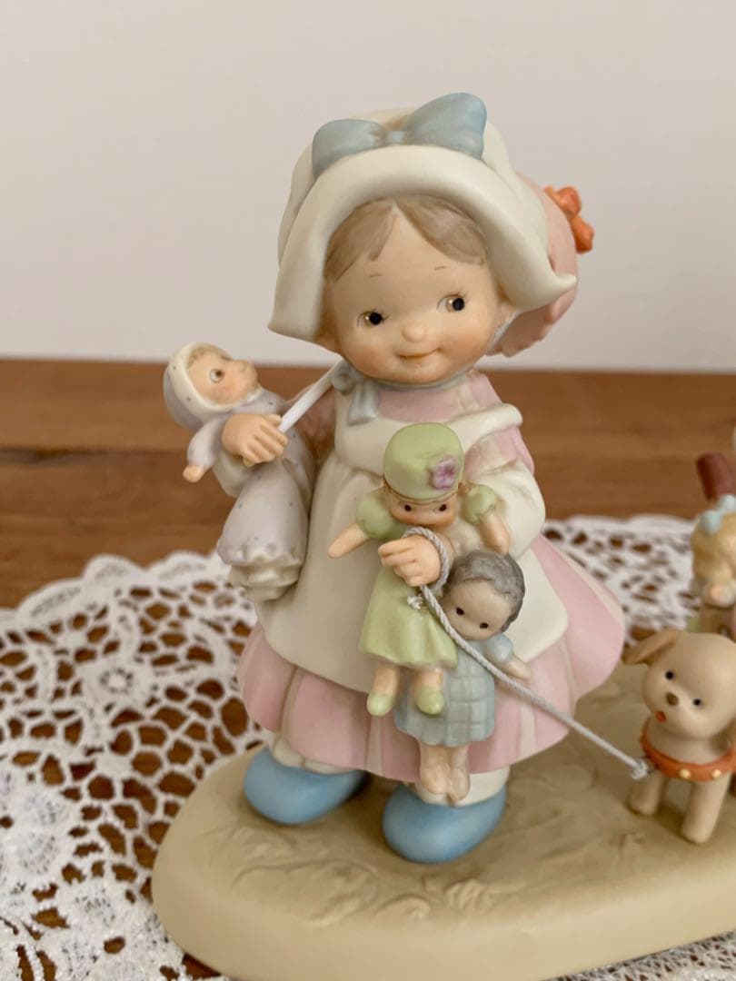 マーベルルーシーアトウェル　陶器人形　10周年スペシャル　素敵で特別な作品