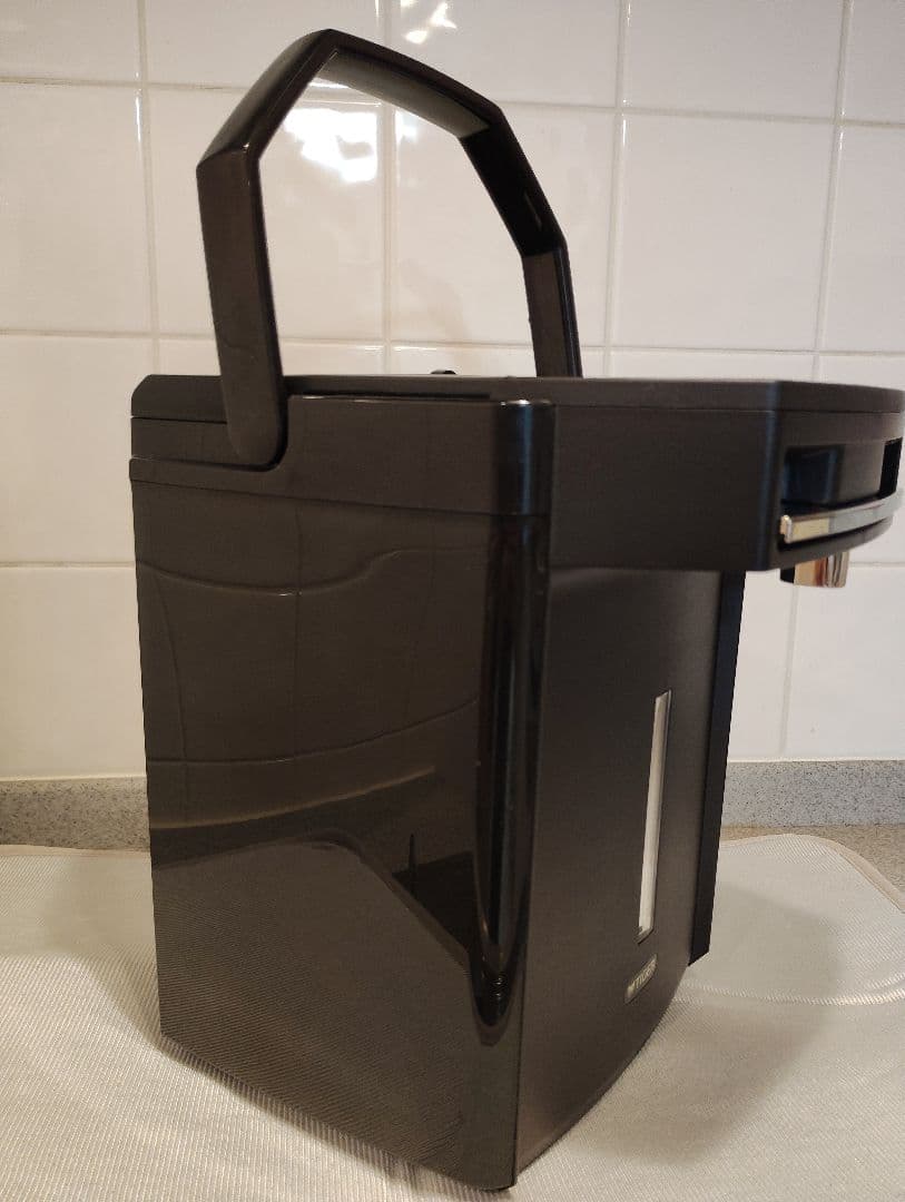 コ*ー様 蒸気レスVE電気まほうびん とく子さん コードレスタイプ/TIGER