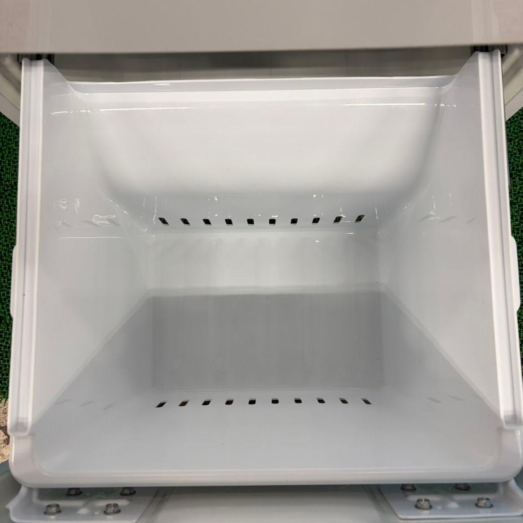 754 2020年製　冷蔵庫　小型　一人暮らし　154L　右開き　大人気　格安