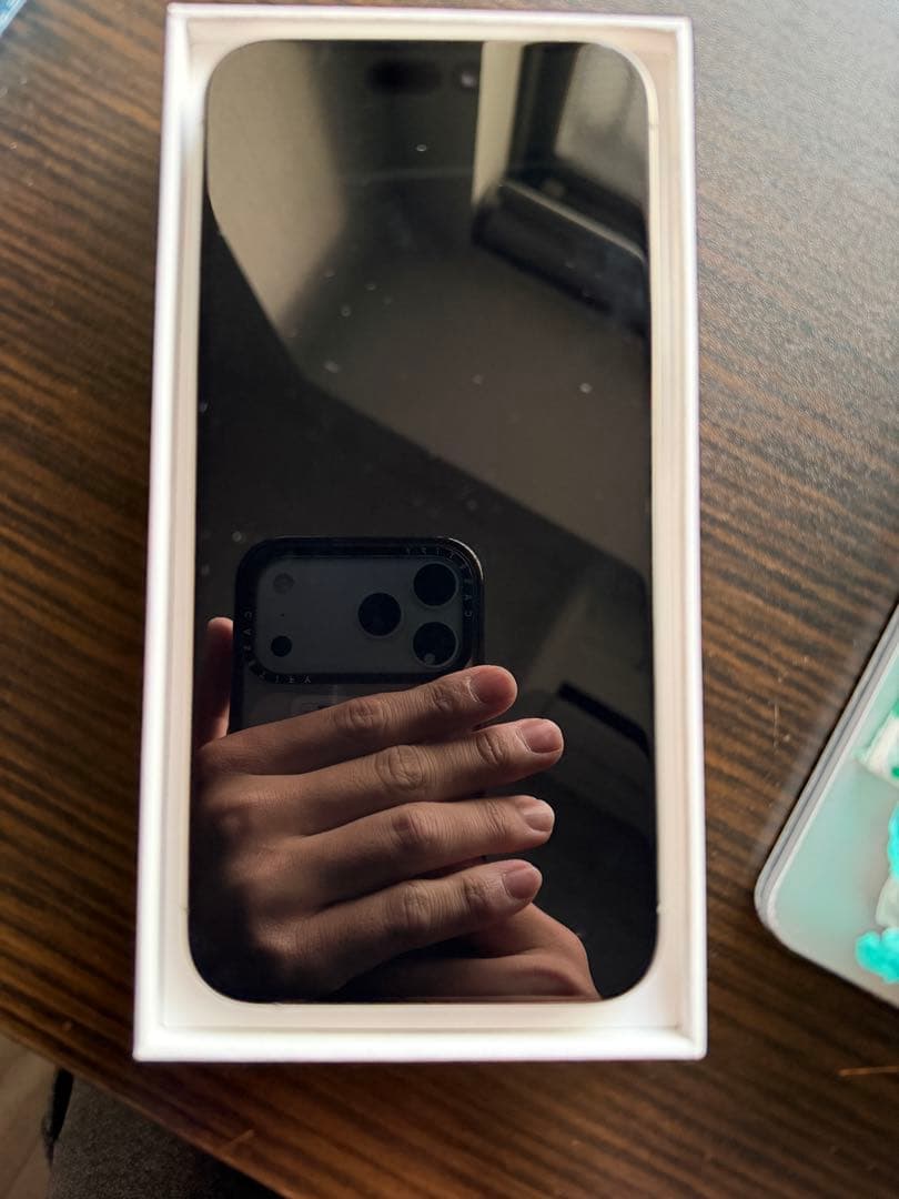 iPhone 15 Pro Max 512GBナチュラルチタニウム SIMフリー