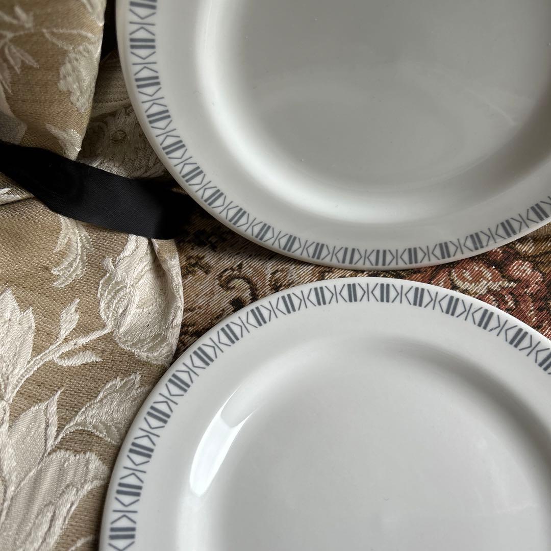 英国製 緑壺 【LLISED】英国旗ガーランドプレート