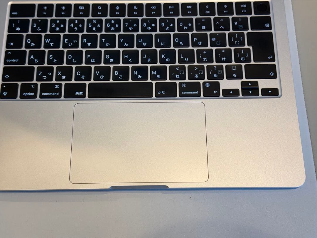 MacBook Air 13.6インチ M3 16GB JIS