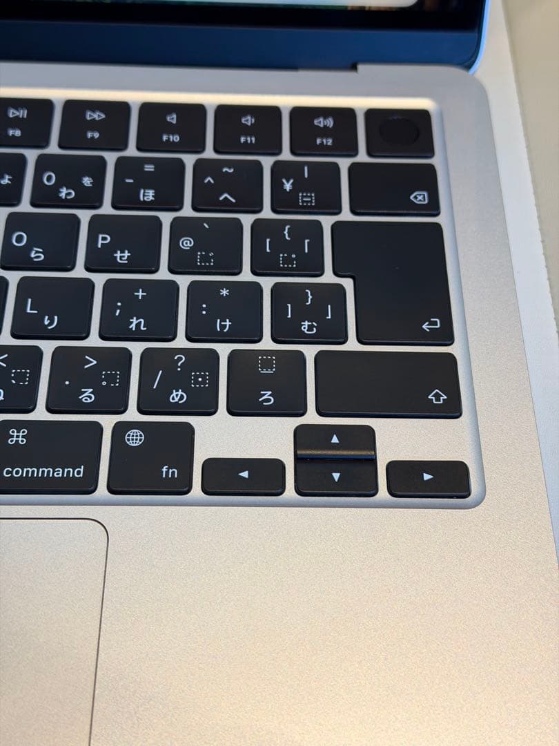 MacBook Air 13.6インチ M3 16GB JIS