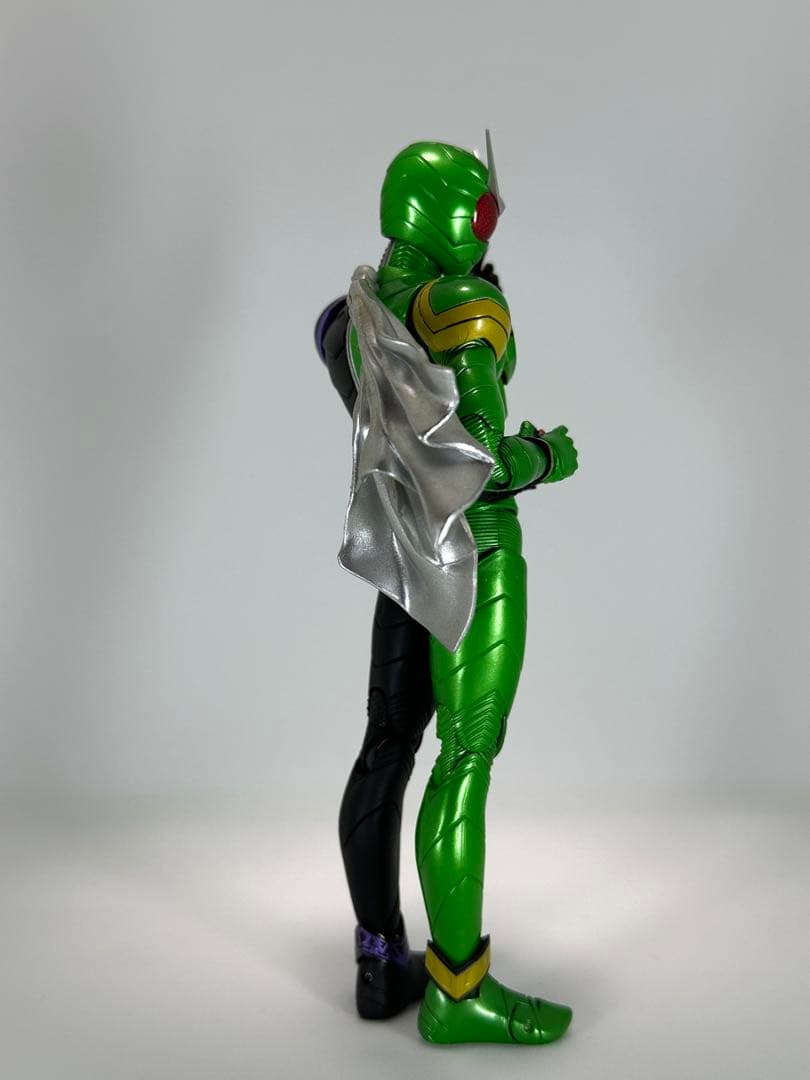 S.H.Figuarts(真骨彫製法)仮面ライダーWサイクロンジョーカー【初版】