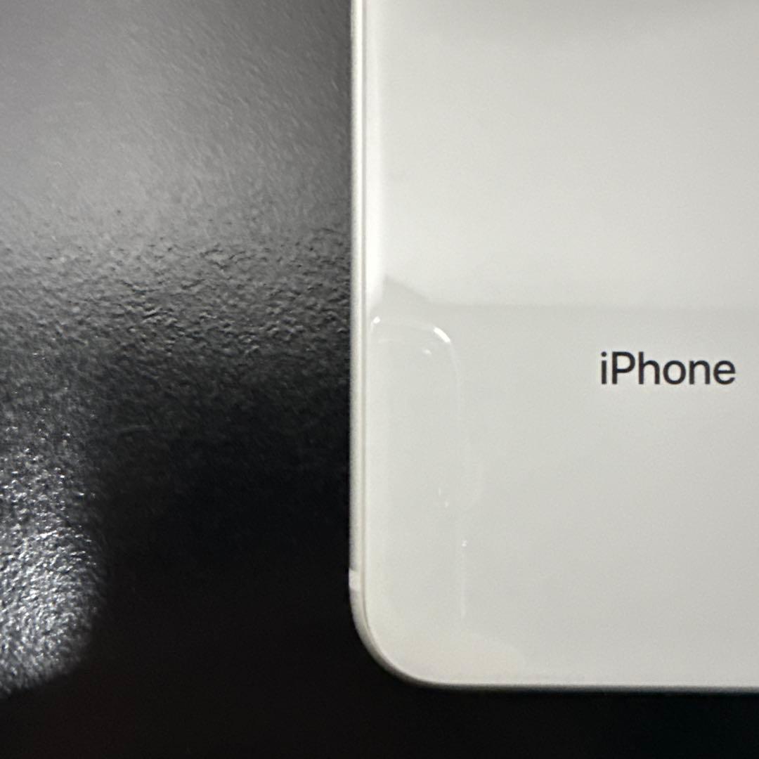 iPhone8 シルバー 256GB バッテリー83% SIMロックなし