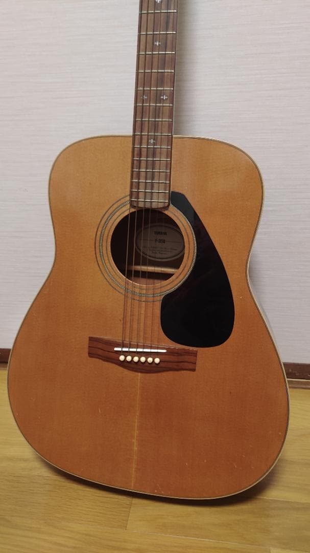 ギター Yamaha F-350
