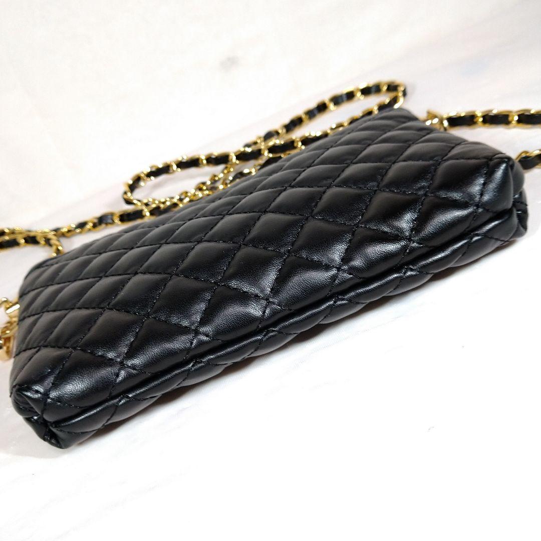 CHANEL マトラッセ調 ポーチ ギフト品 チェーン シャネル ショルダー