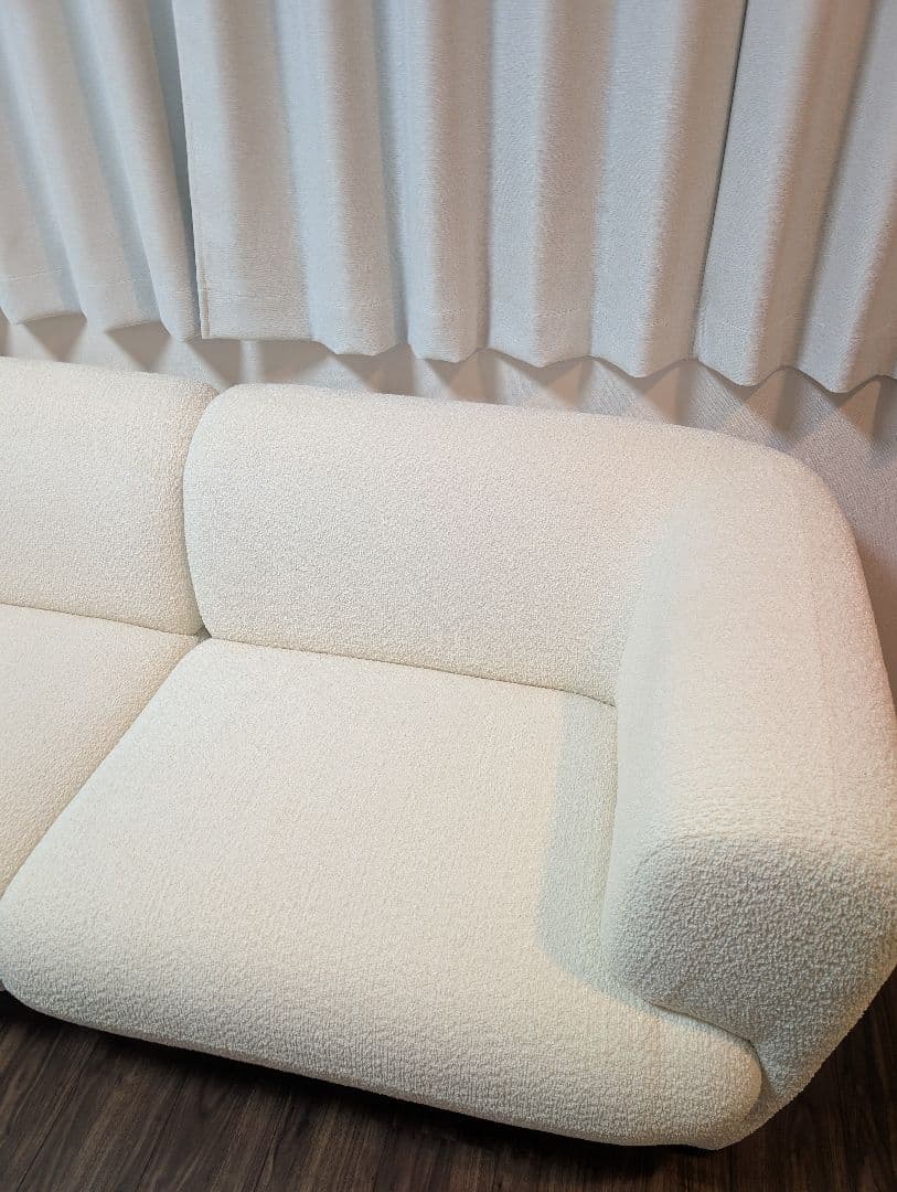 韓国インテリア風✨ ブークレ ローソファー 2人掛け ホワイト クッション付き