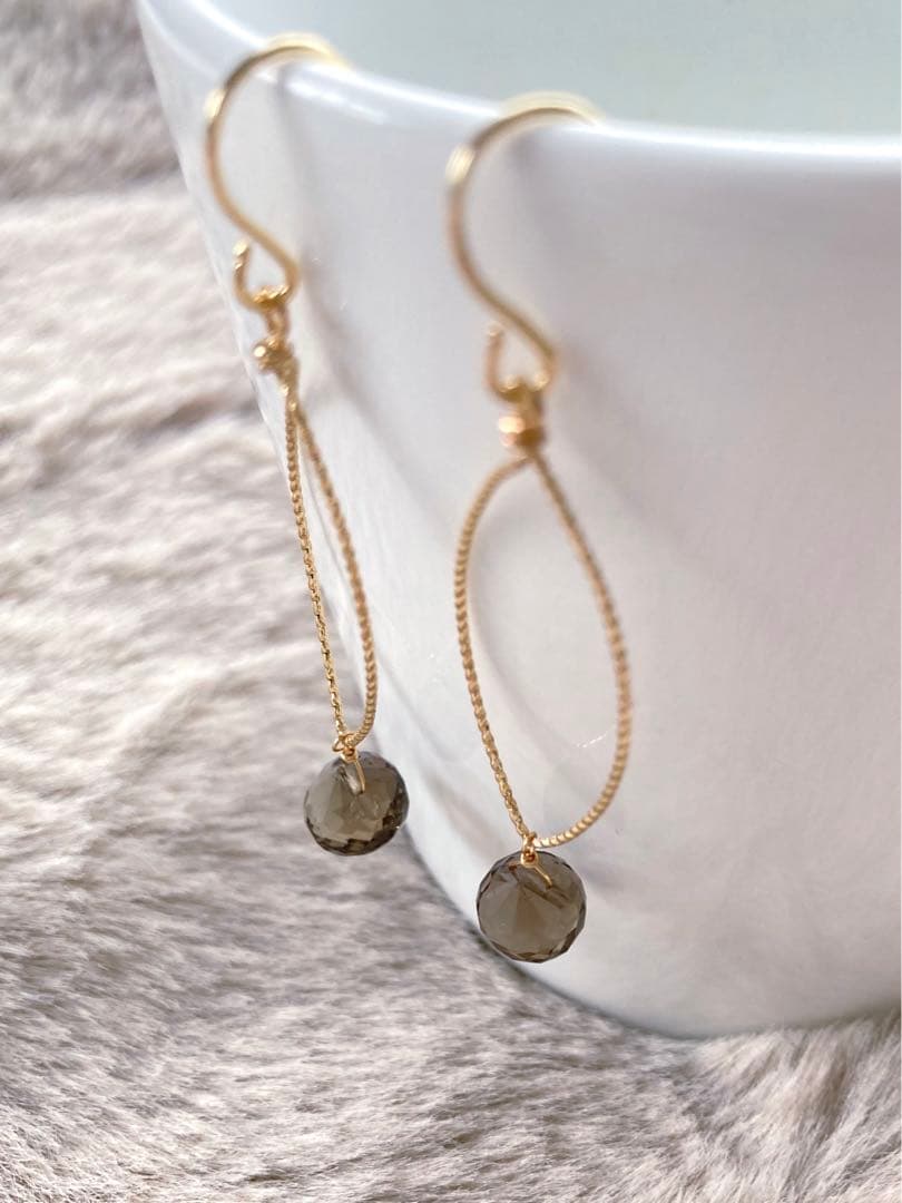 【ご予約】スモーキークォーツの一粒ワイヤーデザインピアス