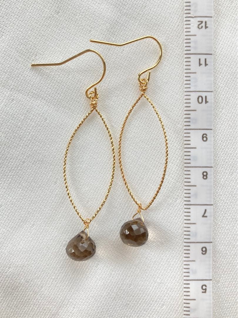 【ご予約】スモーキークォーツの一粒ワイヤーデザインピアス
