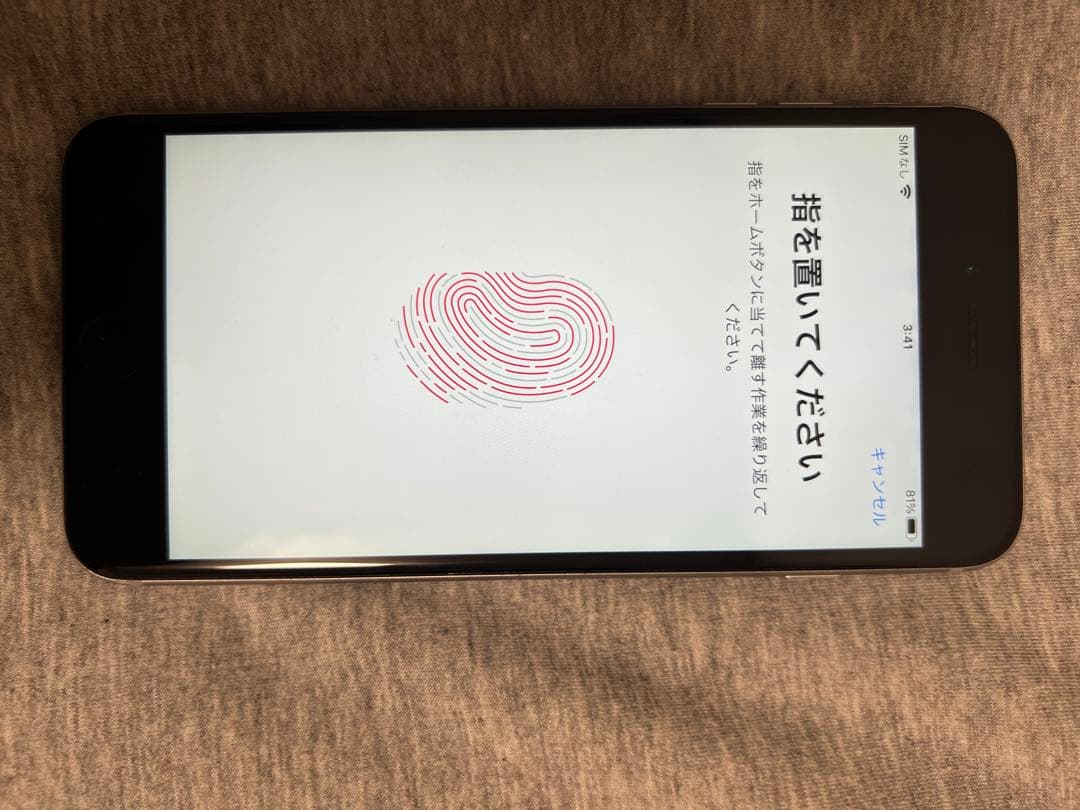 Apple iPhone 6splus64GB シルバーSIMフリー