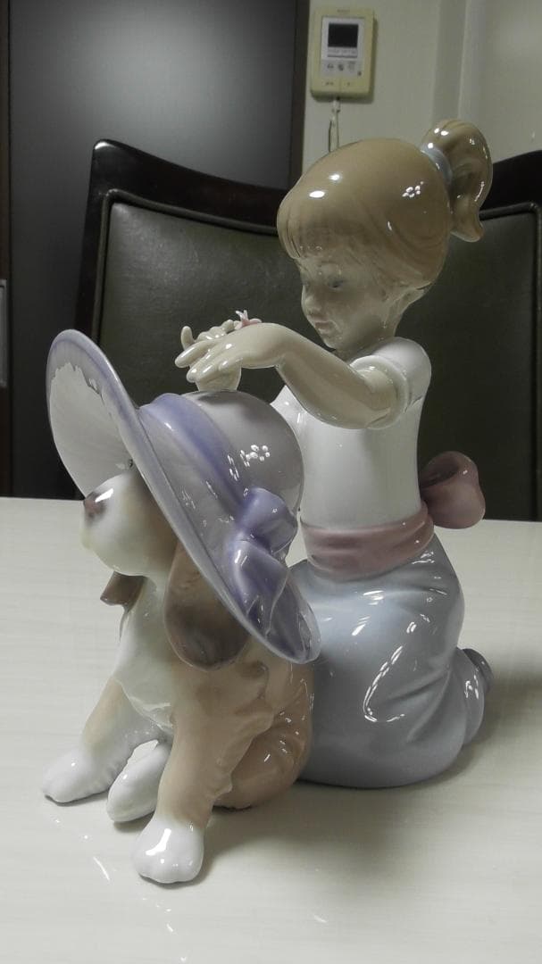 LLADRO　リヤドロ【おめかししようね】リアドロ　インテリア　　Ｌ492
