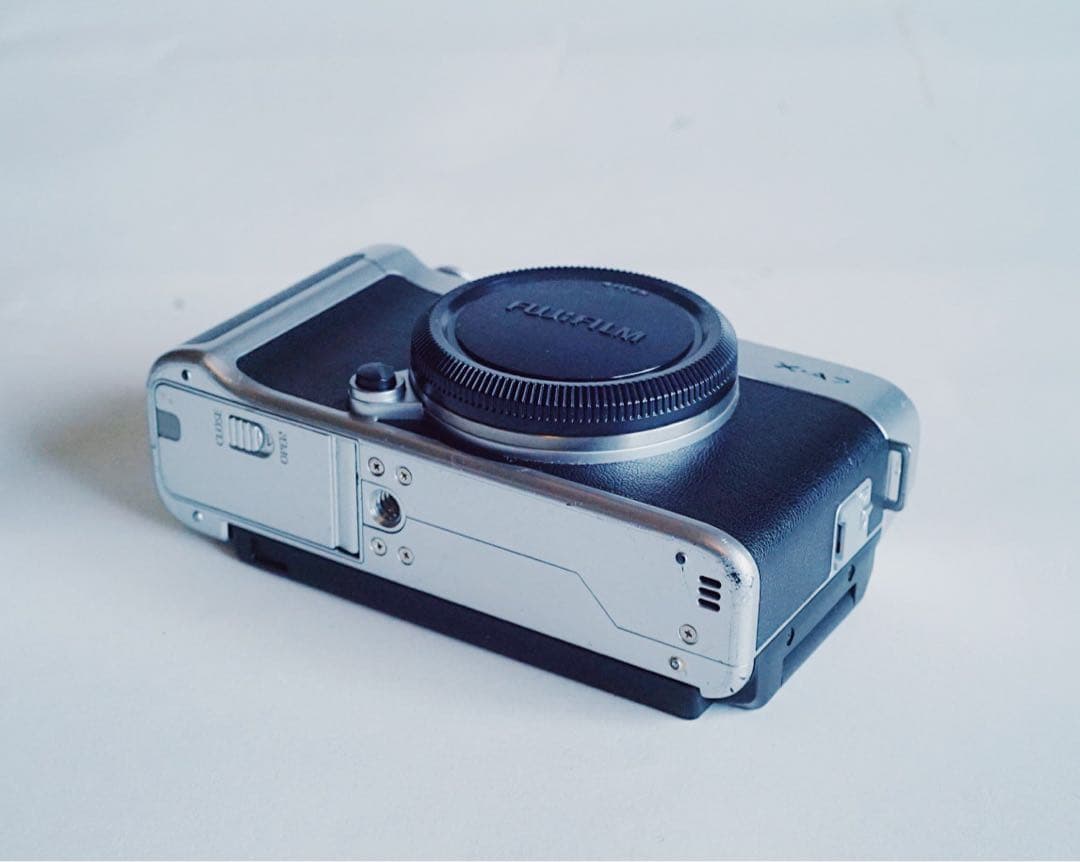 Fujifilm X-A7 ミラーレス一眼 15-45mmレンズ付き