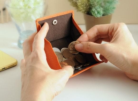 YOSHINA よしな 牛革 コンパクト 二つ折り財布 オレンジ レザー