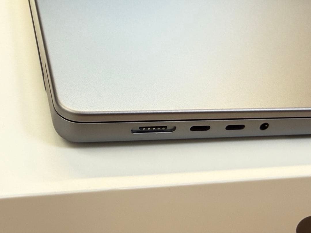 MacbookPro M1 Max 16.2 64G 1T USキー