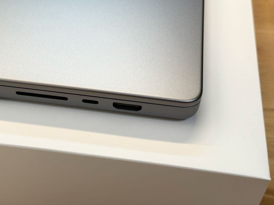 MacbookPro M1 Max 16.2 64G 1T USキー