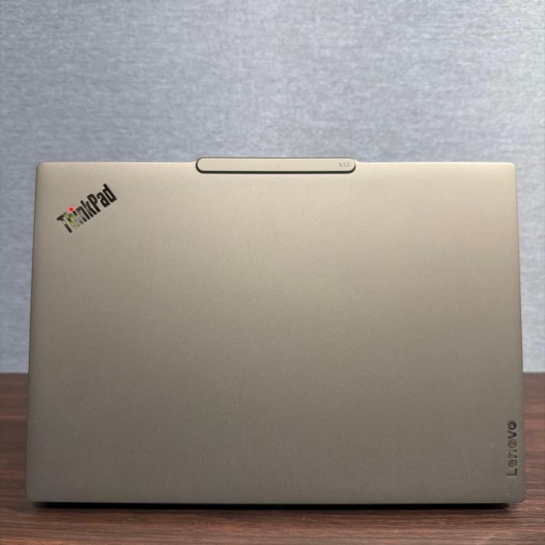ほぼ新品 Lenovo ThinkPad X13 Gen6