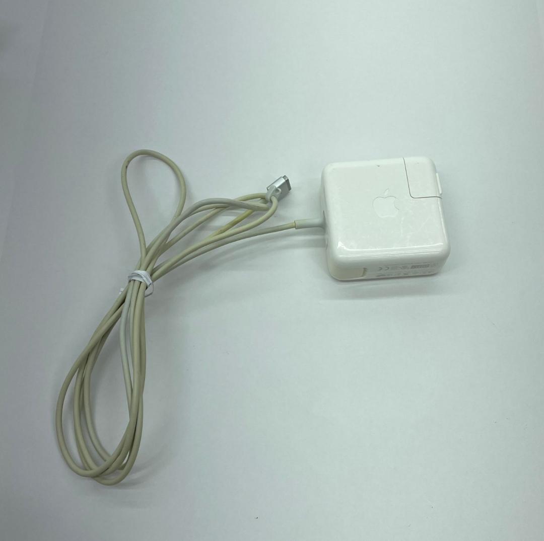 MacBook Air 8GB/256G i7 13インチ Early2015