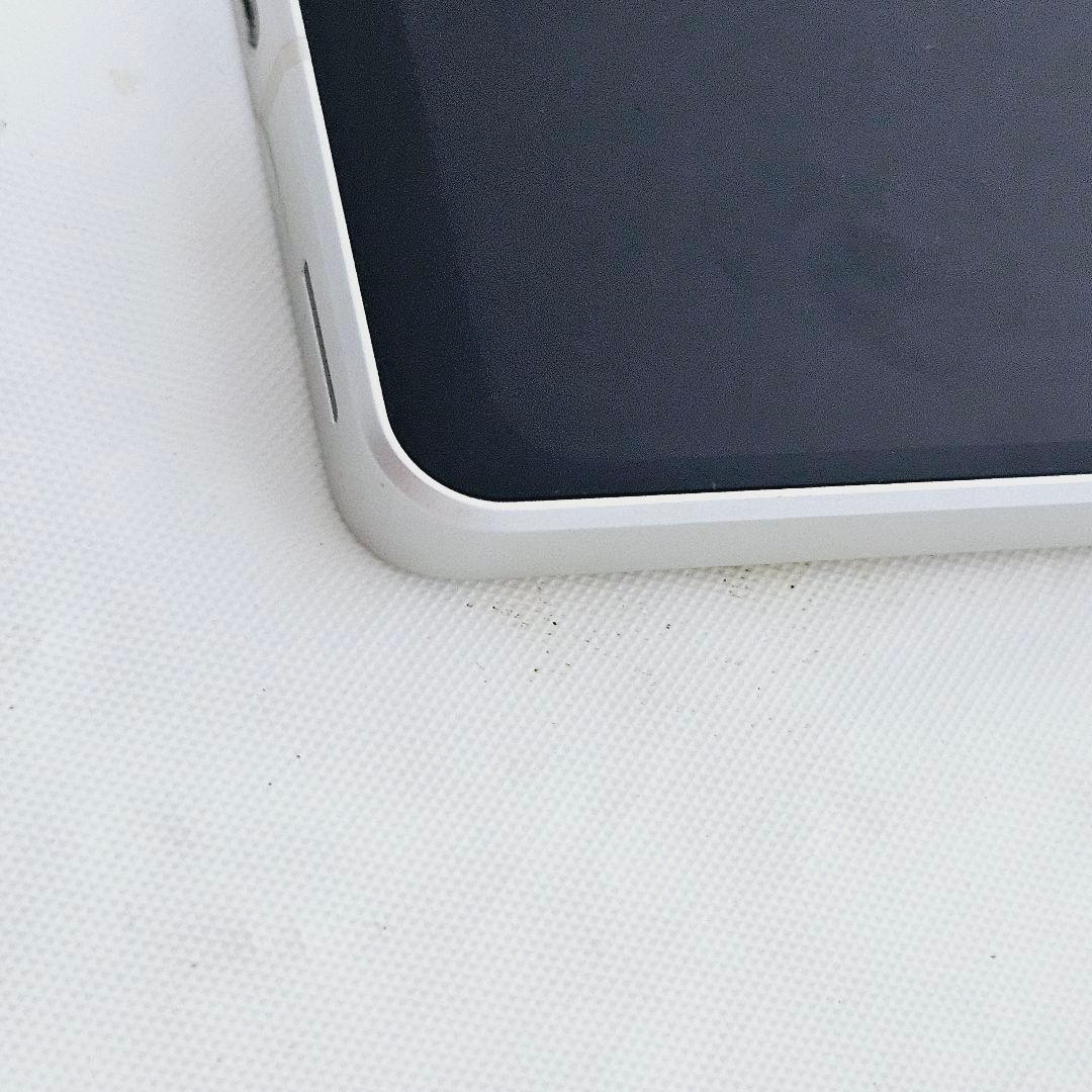 Aquos Sense7 シルバー系