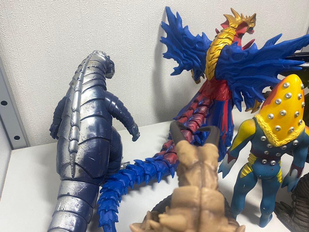 ソフビルーゴサイトグドンゴモラガルベロス　メトロン星人テレスドンピグモンゼットン